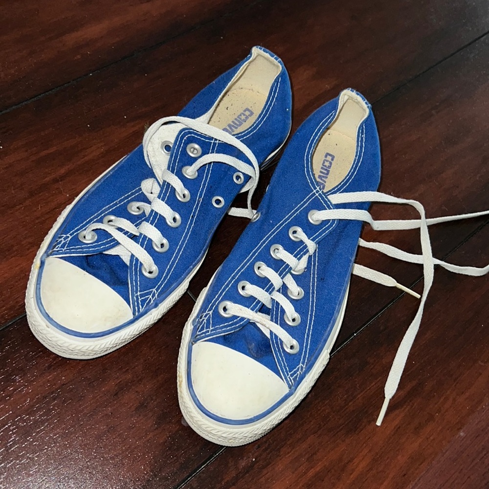 brand new converse | men’s size 6, women’s size 8